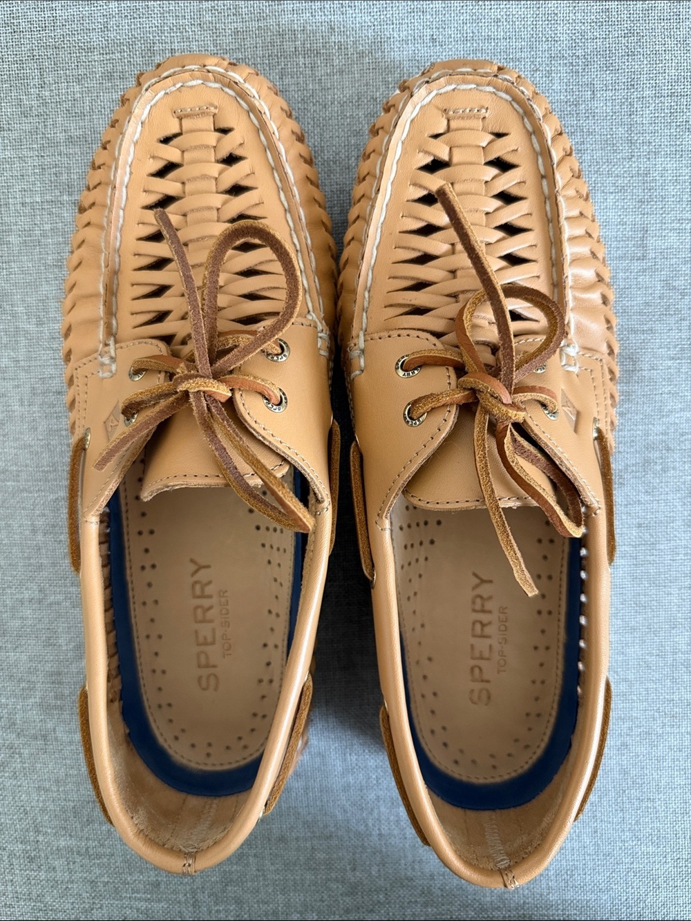 Sperry Women's eye woven boat shoes Tan Woven Leather Loafers with Navy Insole - Picture 8 of 10